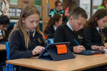 Related Blog Post - 2 - aligning technology with curriculum requirements 1
